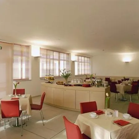 Hotel Remilia