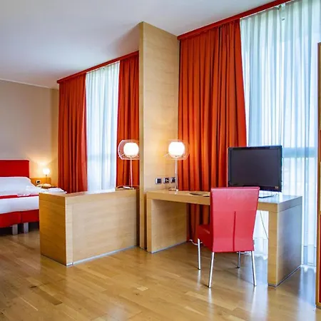 Hotell Remilia Reggio Emilia