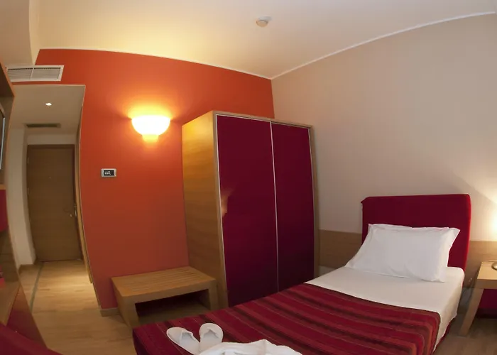 Remilia ريجّو إيميليا