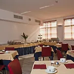 Hotel Remilia 4*