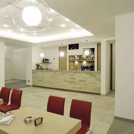 Remilia レッジョ・エミリア