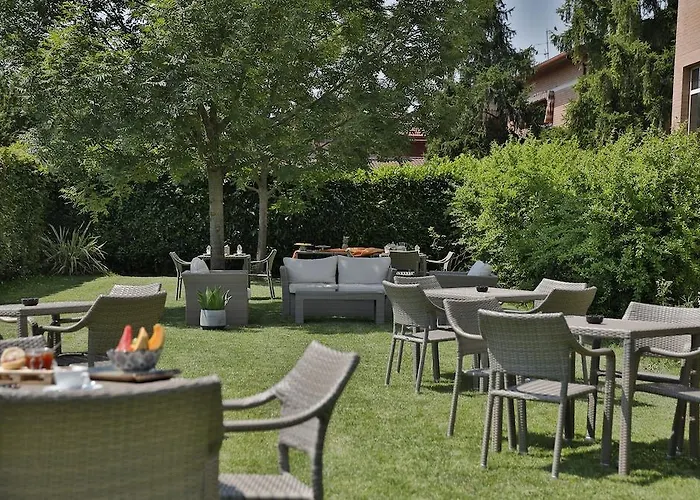 Remilia Hotel 4*